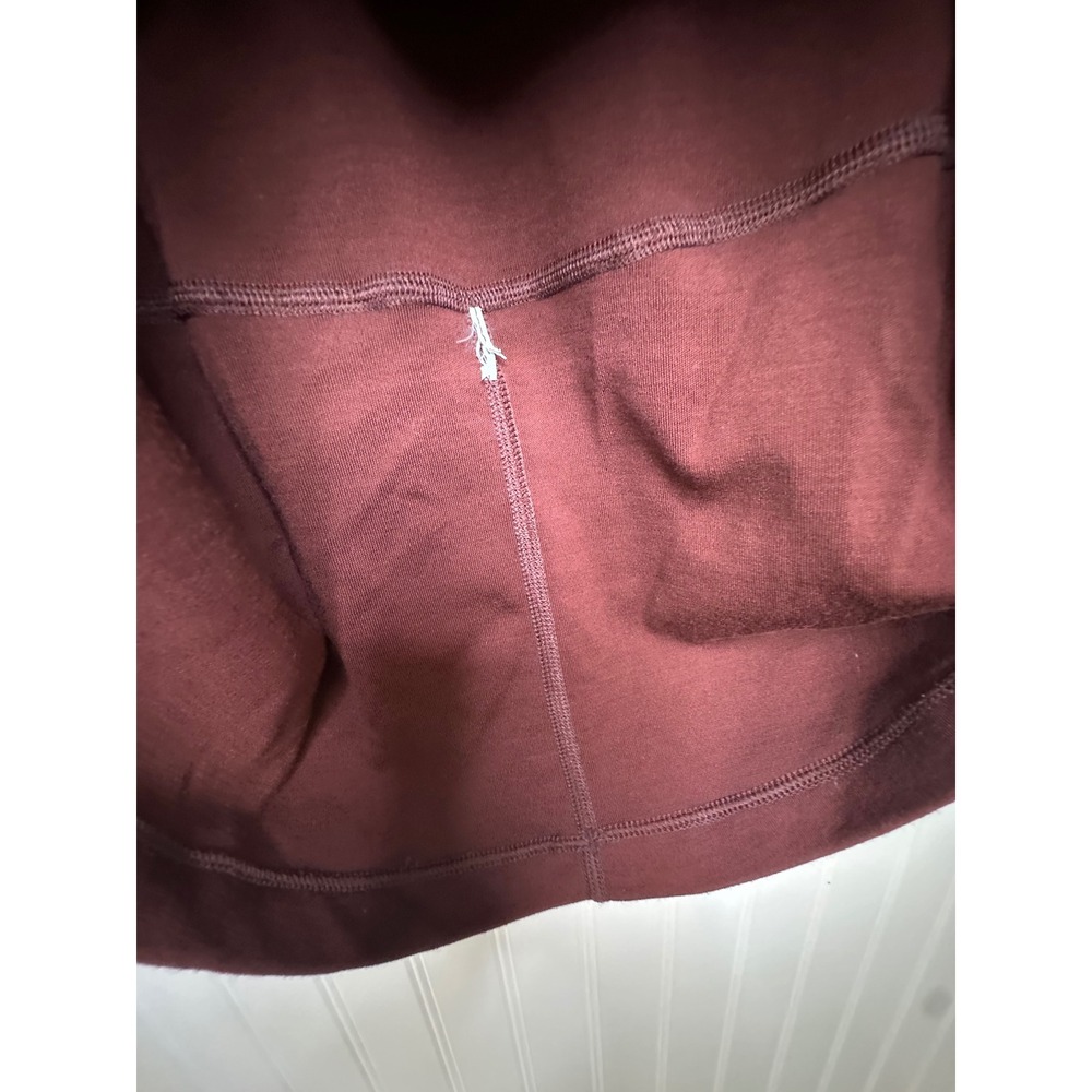 Icebreaker Merino 300 Womens Turtleneck Base Layer Top Burgundy Maroon Medium - Picture 6 of 8